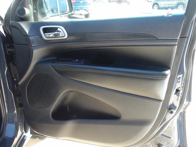 Jeep Grand Cherokee Laredo 4WD 2018