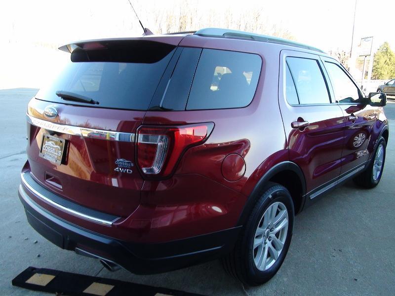 Ford Explorer XLT 4WD 2018