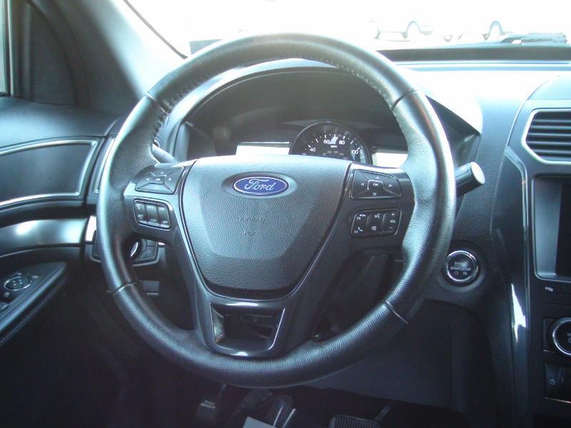 Ford Explorer XLT 4WD 2018