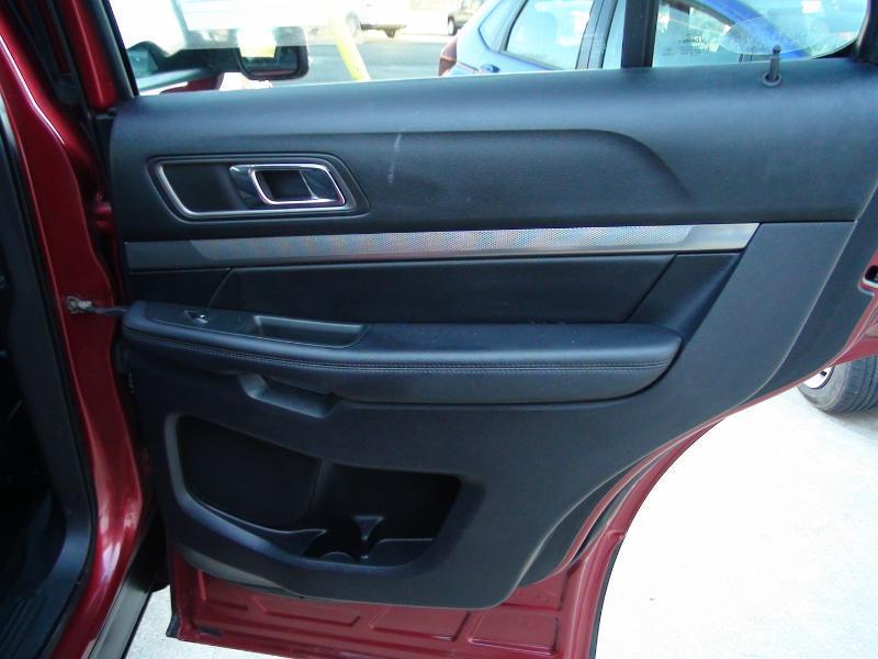 Ford Explorer XLT 4WD 2018