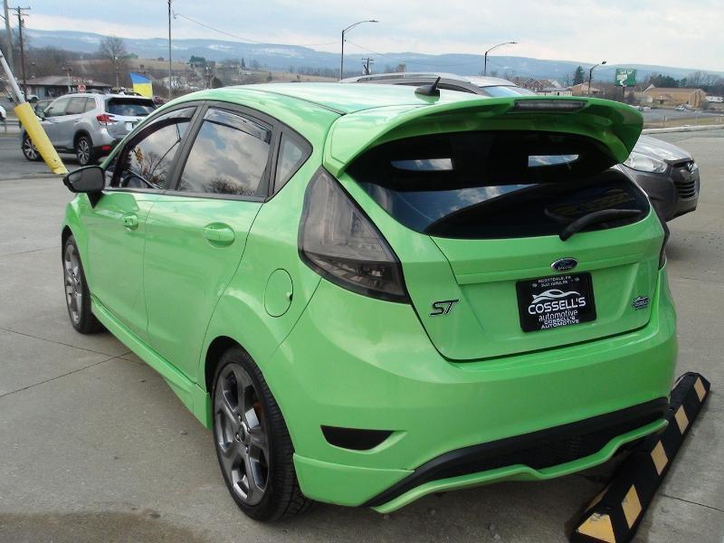 Ford Fiesta ST Hatchback 2015