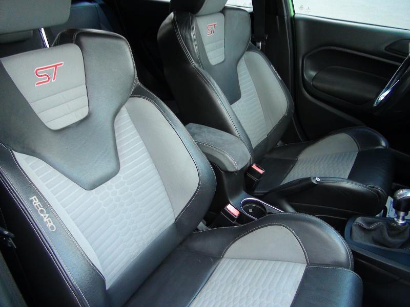 Ford Fiesta ST Hatchback 2015