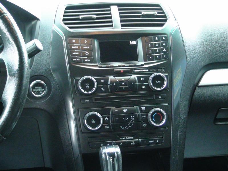 Ford Explorer XLT 4WD 2017
