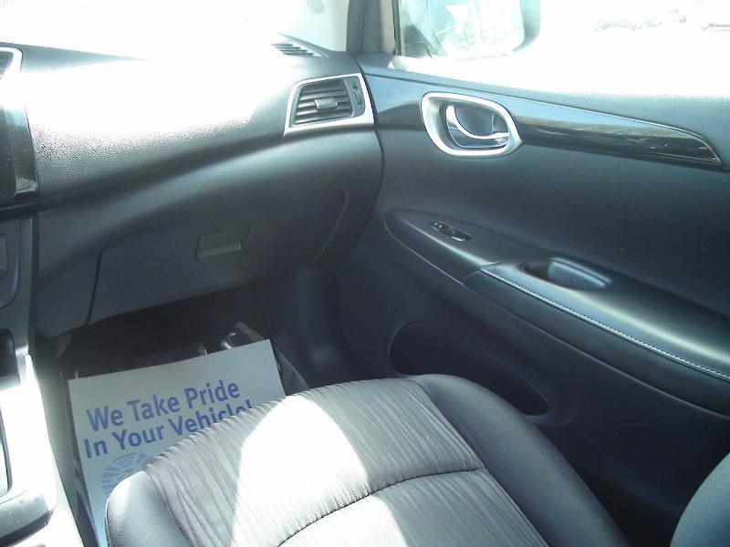 Nissan Sentra S CVT 2019