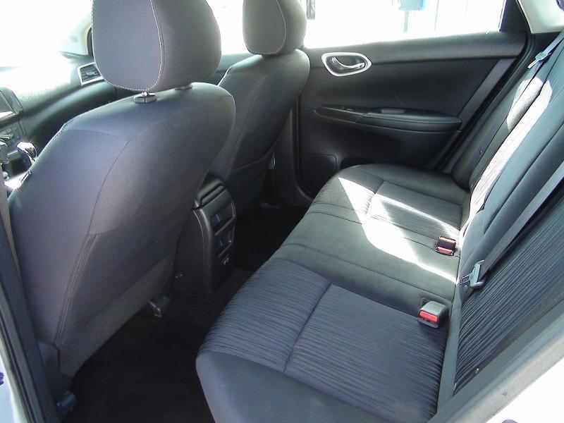 Nissan Sentra S CVT 2019