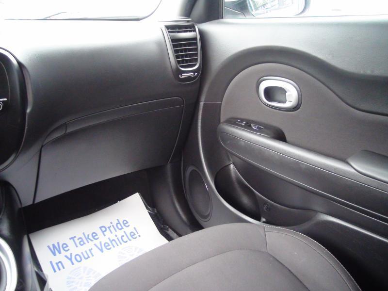 Kia Soul Base 6M 2018