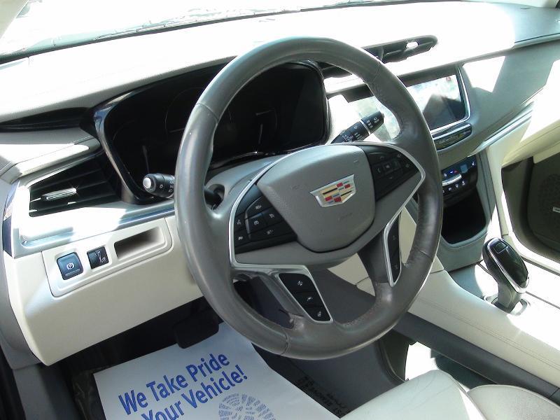 Cadillac XT5 Luxury AWD 2017