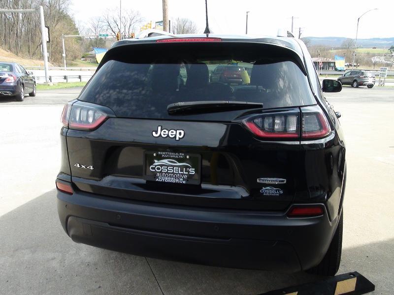 Jeep Cherokee Latitude Plus 4WD 2020