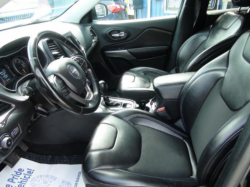 Jeep Cherokee Latitude Plus 4WD 2020