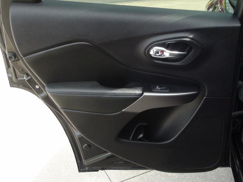 Jeep Cherokee Latitude Plus 4WD 2020