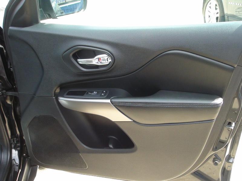 Jeep Cherokee Latitude Plus 4WD 2020