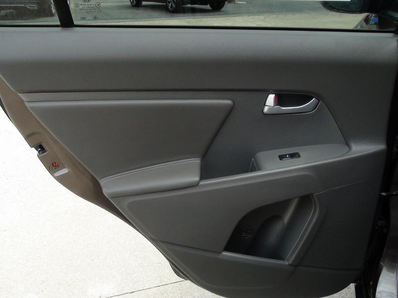 Kia Sportage LX AWD 2013