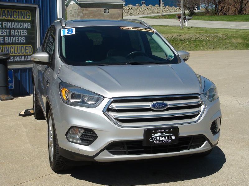 Ford Escape Titanium 4WD 2018