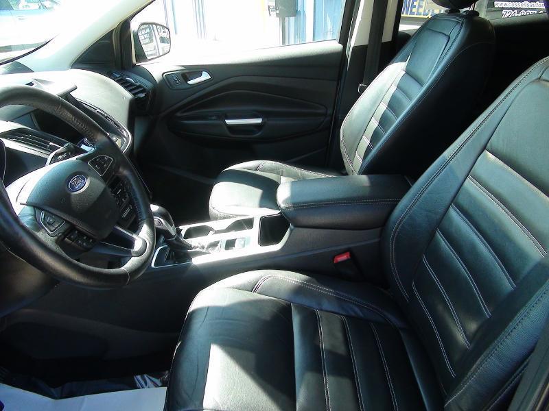 Ford Escape Titanium 4WD 2018