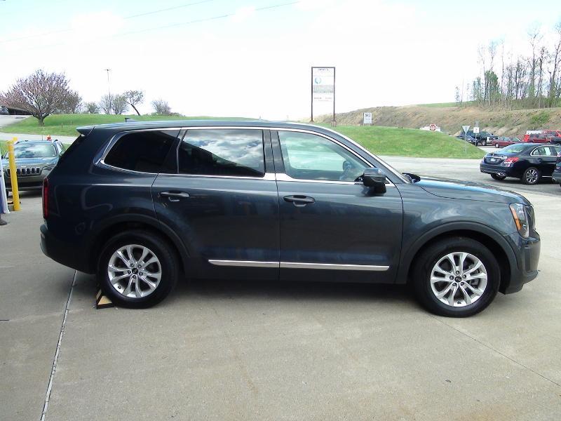 Kia Telluride LX 2020