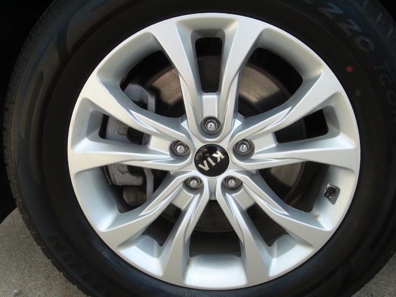 Kia Telluride LX 2020