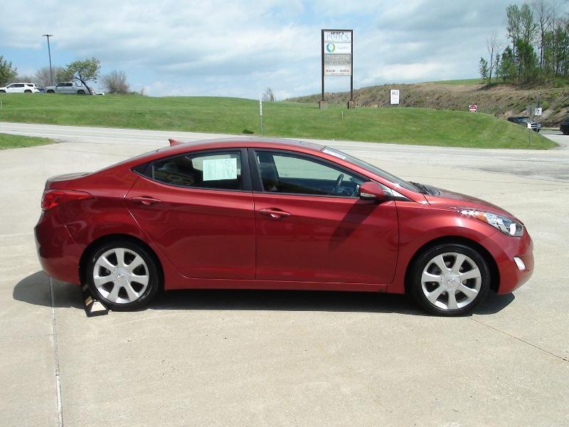 Hyundai Elantra Limited 2012