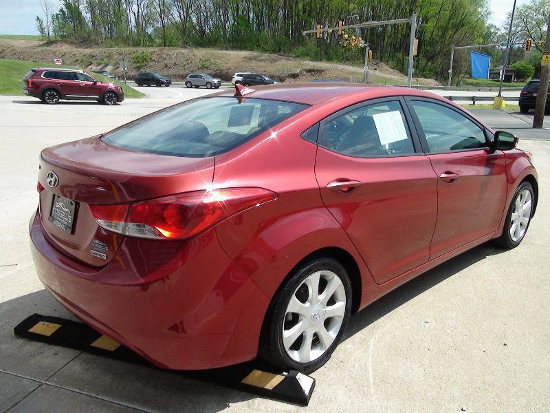 Hyundai Elantra Limited 2012