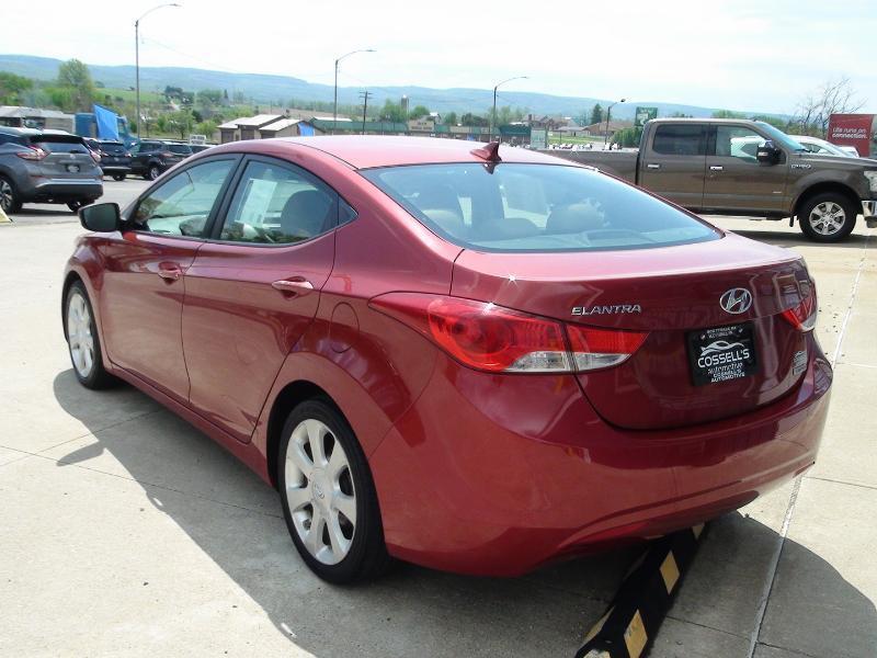 Hyundai Elantra Limited 2012