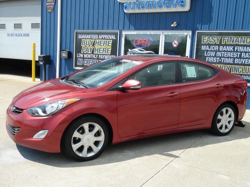 Hyundai Elantra Limited 2012