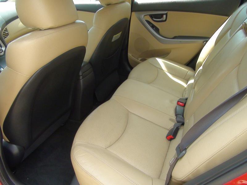 Hyundai Elantra Limited 2012
