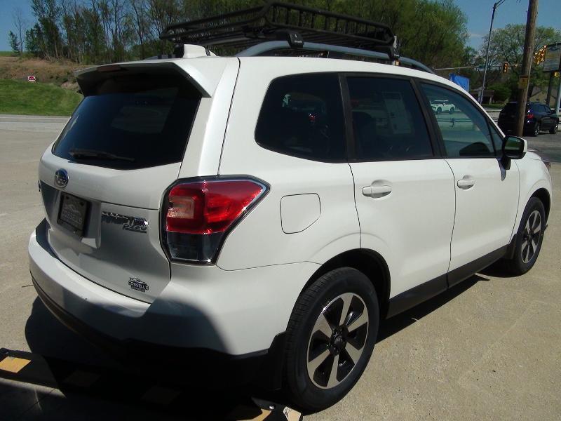 Subaru Forester 2.5i Premium PZEV CVT 2017