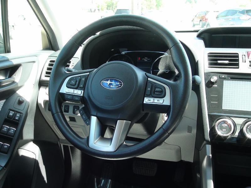 Subaru Forester 2.5i Premium PZEV CVT 2017