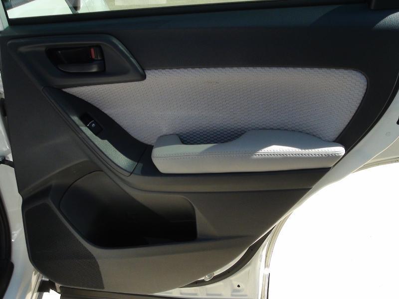 Subaru Forester 2.5i Premium PZEV CVT 2017