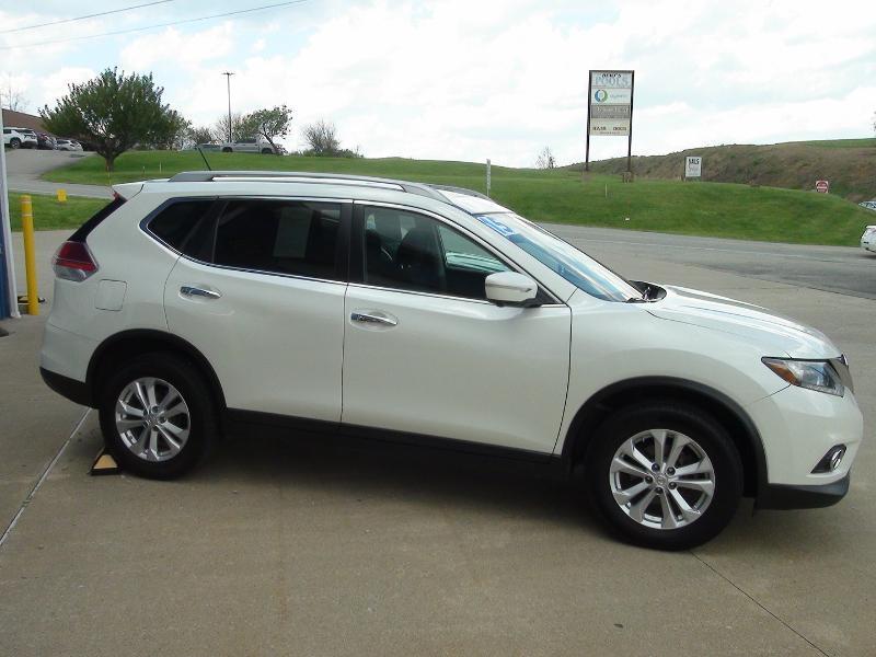 Nissan Rogue SV AWD 2015