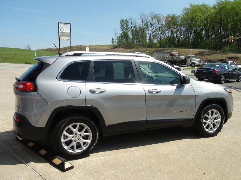 Jeep Cherokee Latitude 4WD 2015
