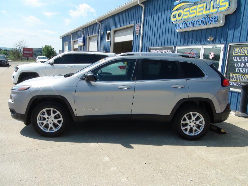 Jeep Cherokee Latitude 4WD 2015