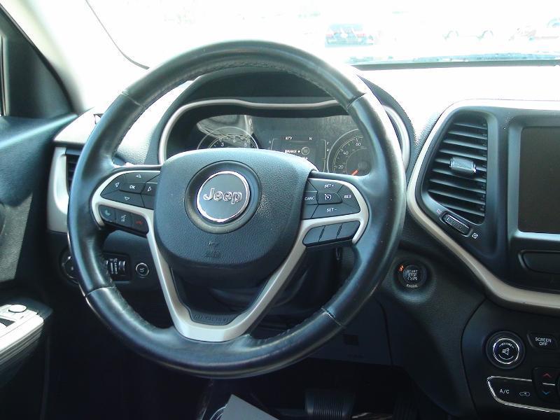 Jeep Cherokee Latitude 4WD 2015