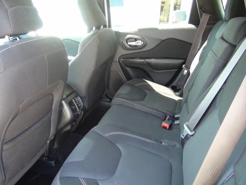 Jeep Cherokee Latitude 4WD 2015