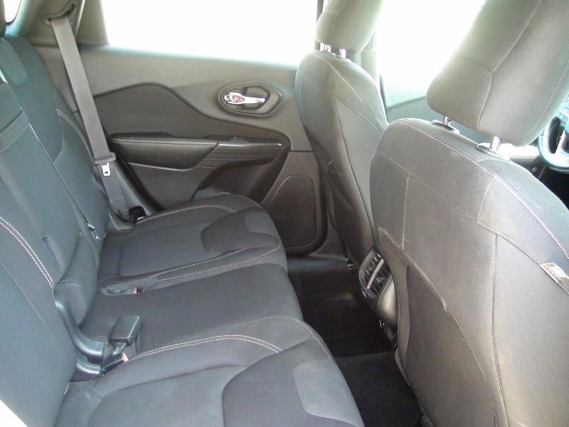 Jeep Cherokee Latitude 4WD 2015