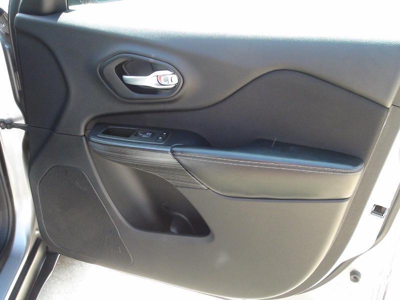 Jeep Cherokee Latitude 4WD 2015