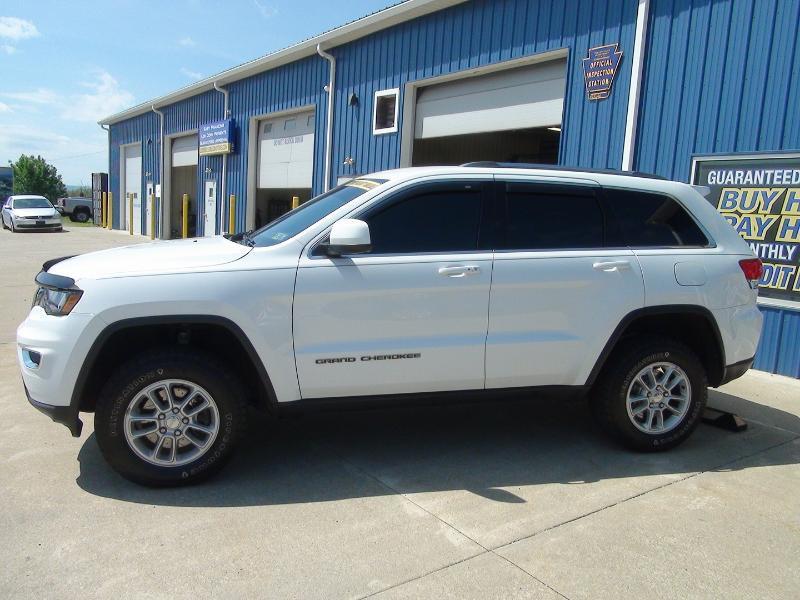 Jeep Grand Cherokee Laredo 4WD 2018