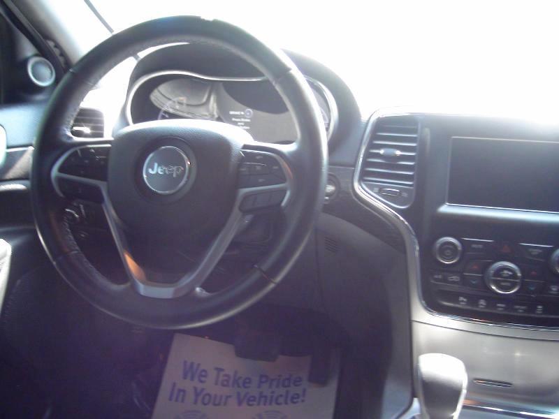 Jeep Grand Cherokee Laredo 4WD 2018