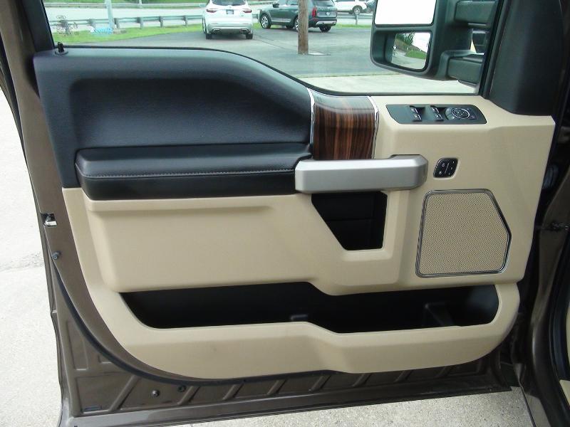 Ford F-150 Lariat SuperCrew 5.5-ft. Bed 4WD 2016