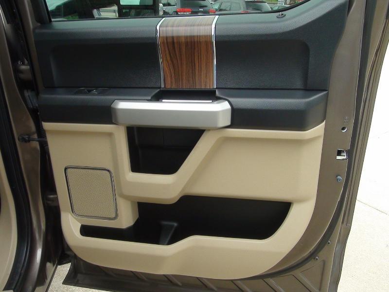 Ford F-150 Lariat SuperCrew 5.5-ft. Bed 4WD 2016