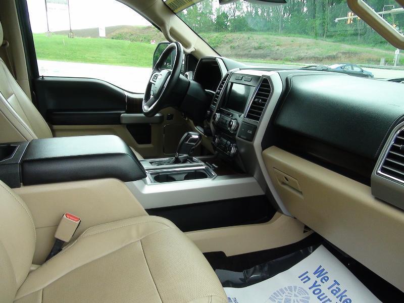 Ford F-150 Lariat SuperCrew 5.5-ft. Bed 4WD 2016