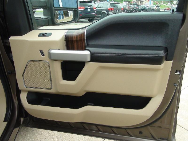 Ford F-150 Lariat SuperCrew 5.5-ft. Bed 4WD 2016