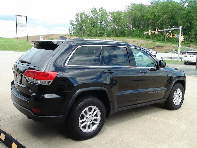 Jeep Grand Cherokee Laredo 4WD 2018