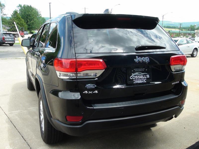 Jeep Grand Cherokee Laredo 4WD 2018