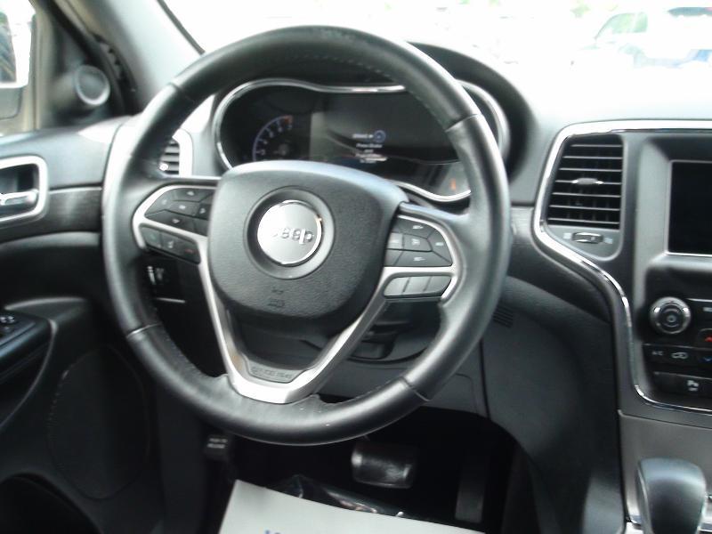 Jeep Grand Cherokee Laredo 4WD 2018