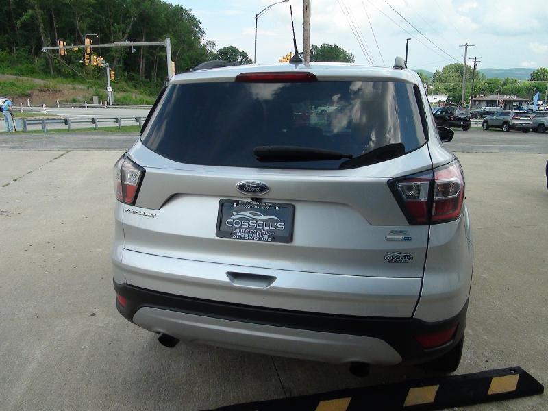 Ford Escape SEL 4WD 2018