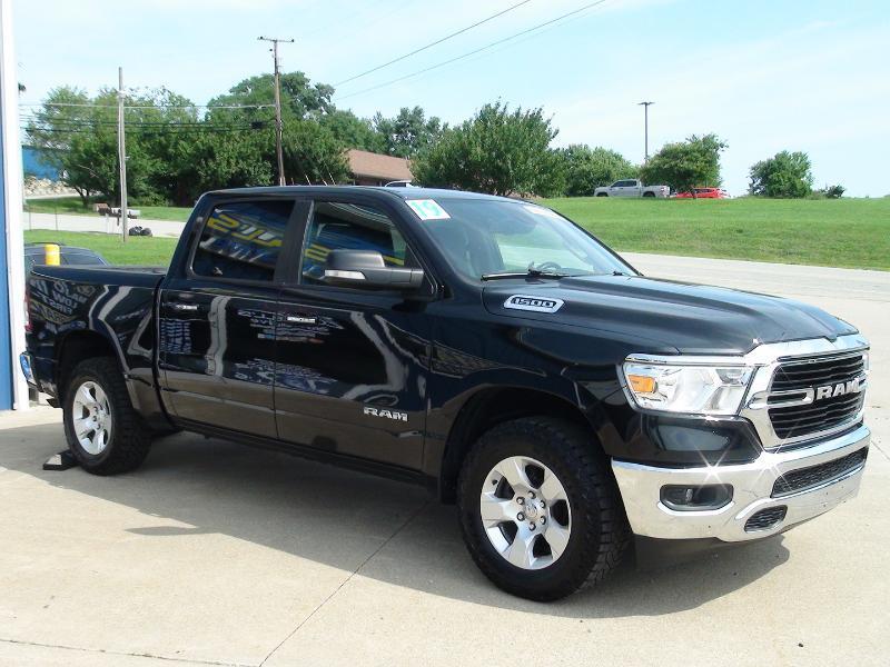 RAM 1500 Big Horn Crew Cab SWB 4WD 2019