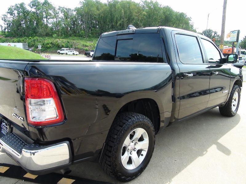 RAM 1500 Big Horn Crew Cab SWB 4WD 2019
