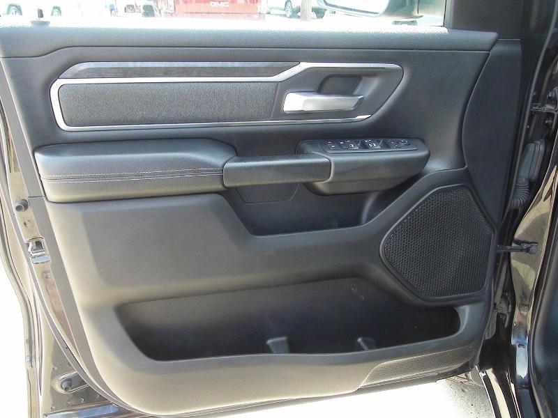 RAM 1500 Big Horn Crew Cab SWB 4WD 2019
