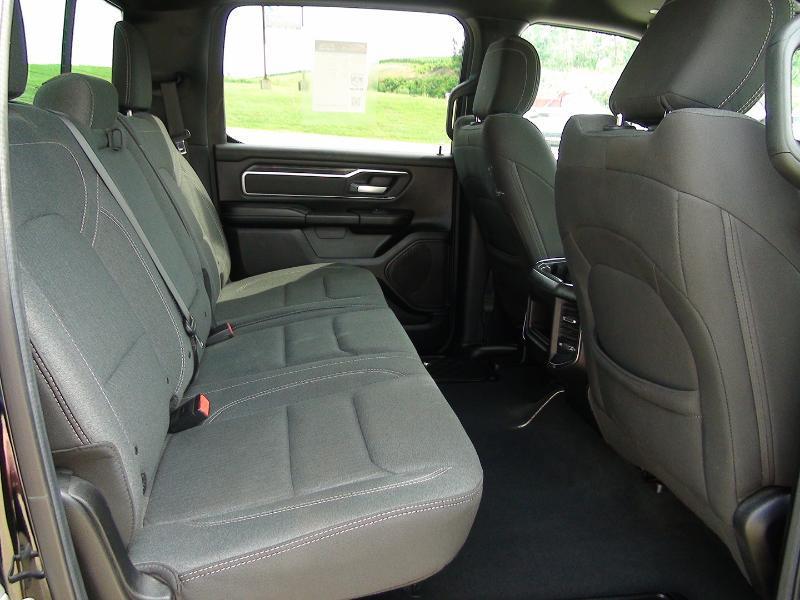 RAM 1500 Big Horn Crew Cab SWB 4WD 2019