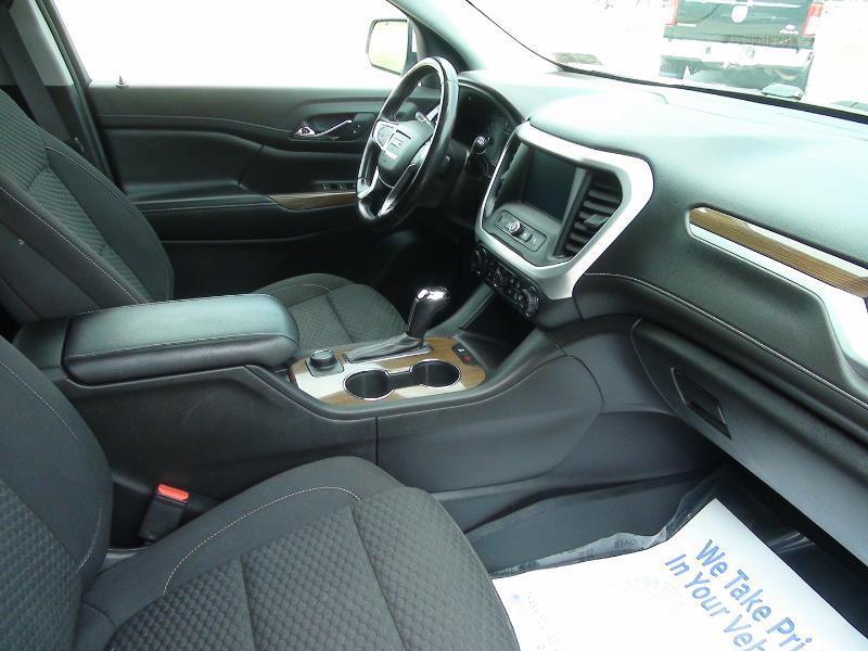 GMC Acadia SLE-1 AWD 2019